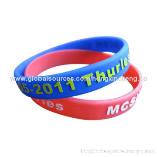 Silicone Bracelet with Custom Logo Glowing in Dark, Lightweight, Convenient to Use